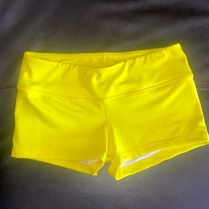 Women’s Fleo shorts
